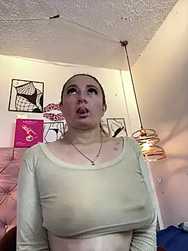 Antonella87 - plug in ass