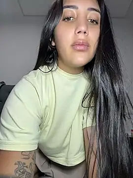 Hannahoff - Spanks ass in the car