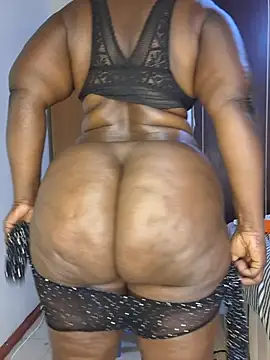 QueenOfAss11
