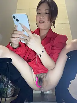 Lola666999 - 咖啡厅玩刺激，完成任务手撕丝袜骚穴特写