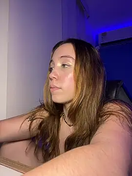 Babycherxo - Fingers 3 min in pussy 👀💦