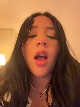 Vellaah - Oil ass spanks