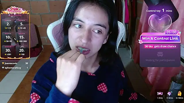 Maggie_Fox3 - SHOW CUM