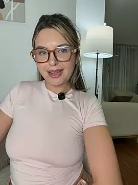Odett_ - My wild side? Just wet my pussy. TRY ME!