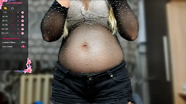 Hot_Falling_Devil - 💧💧 2 fingers pussy 👅👅