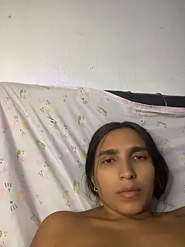 Xbby-Love-BJ - FISTING VAGINA