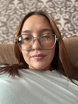 LunaMood - 10 hard spanks on the ass