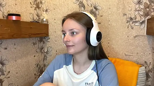 EmyMiu - if im cute