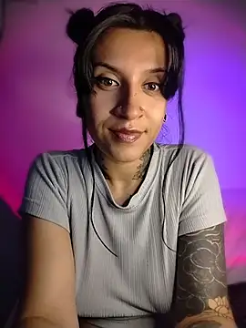 Gabii_hardy - SPREAD ASS + SPANK ASS HARD 3 TIMES
