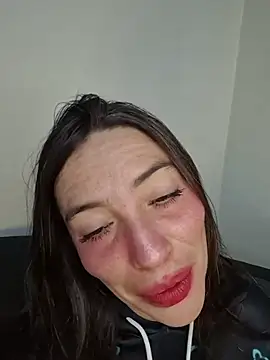 Loveuu-bae - oil show & squirt <3