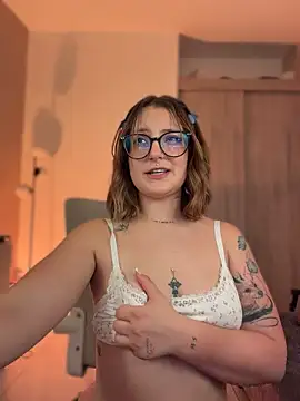 Megan_lu2 - open ass