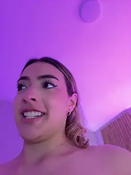 Kyliejoness - FUCK MY PUSSY