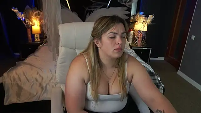 AlissyaGrayy - take off your pants