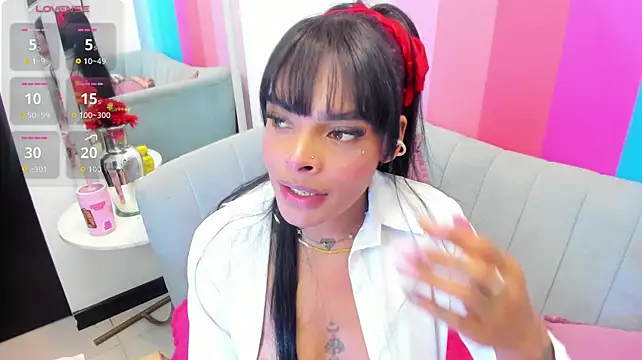 EmmaEbony_ - spank x10 in pussy