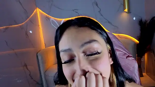 Tifany_Tx - 🎯Finger in pussy