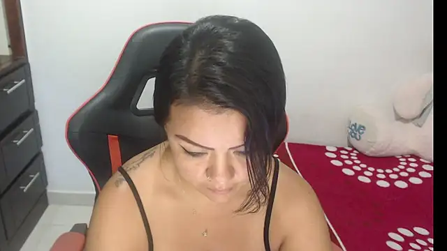 Emily_sexxx - make me wet?? play with me!!!