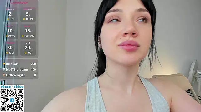 Helen__spark__ - spank my booty!