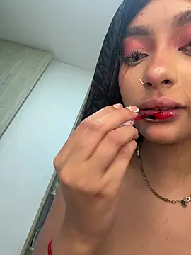 Kitty_Bliss - Suck his dick + take off all my clothes