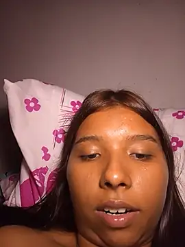 Amelie_26 - Open ass