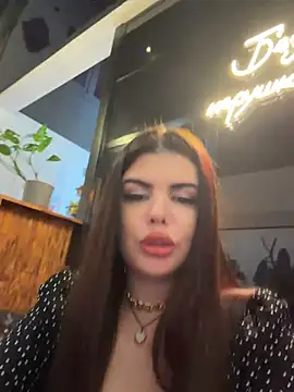 AmelliaDiamond - Caresses pussy +open 1 boobs cafe