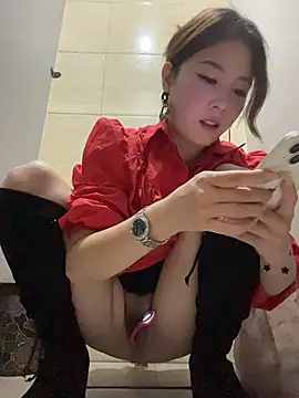 Lola666999 - 咖啡厅玩刺激，完成任务手撕丝袜骚穴特写