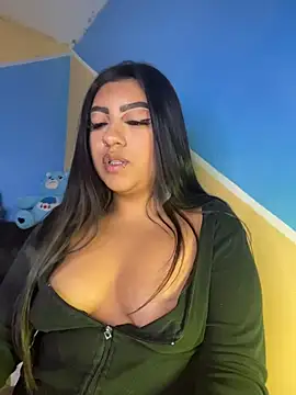 Laulin_TayyyX - Show tits🔥🍒