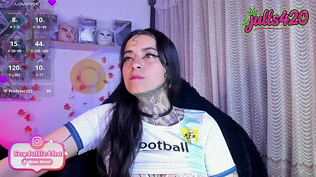 Julls420_ - Show Tits