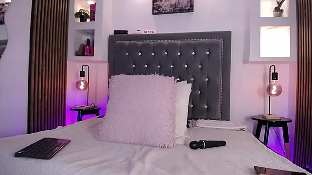 AnnadirtyXo - ASSHOLE AND SPANKS ASS