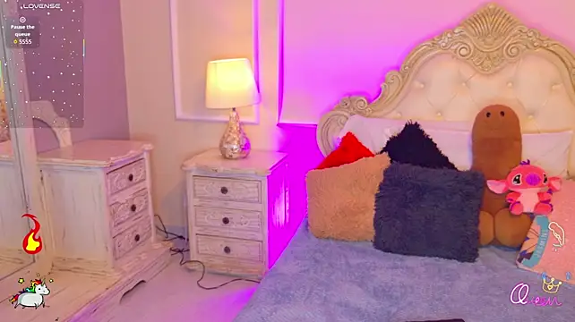 MalaikaBrown - 🎀 Ride dildo front & 🐴