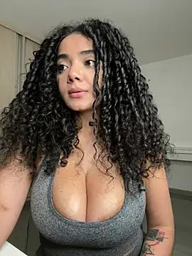 Curlyierr - SHOW BOOBS + OIL + AHEGAO FACE