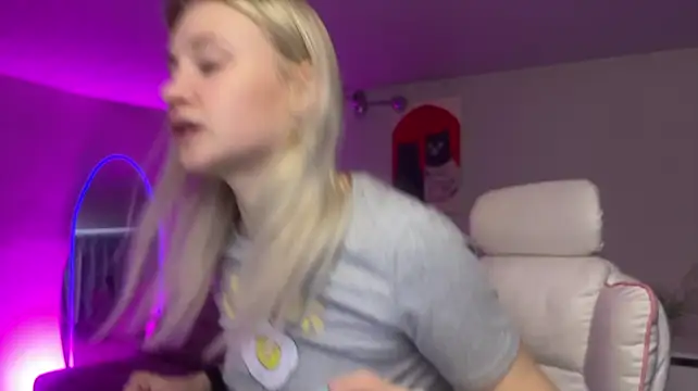 Sofia_Kenwood - naked show