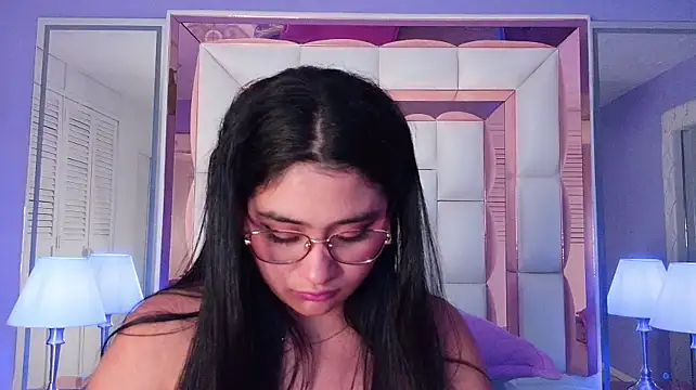 Scarlette_15_ - show oil
