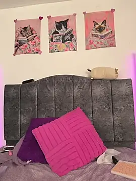 Vale_Walker - Open that pussy hairy