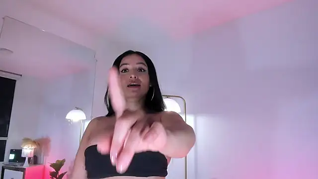 Alexa_tobar