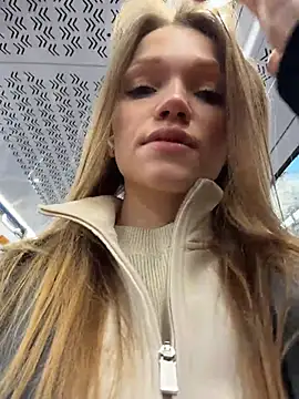 StreetSquirt - show under boobs in the library