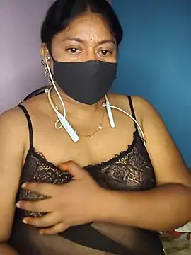 Telugu--Nadhini143 - 100 tokens boobs show