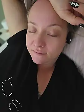 Julimonroe - Suck my 13inch BBC dildo 🔥