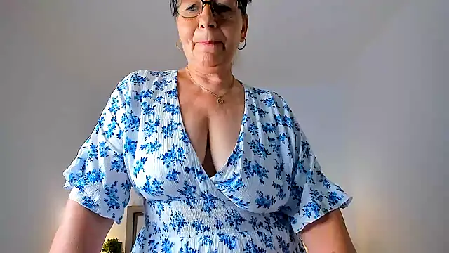 Sweetangell69_ - Topless