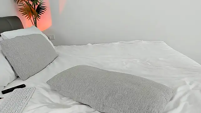 LilyRaisa - take off my clothes