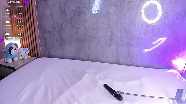 AllisonDouce - Topless and Nipple Play 🔥😈