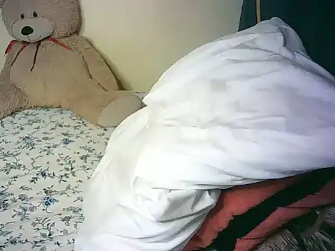 Dollyluvv - twerk with no panties
