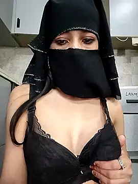 Noorkhatoon - Dildo ride in pusssy