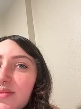 Evemeqt - LAST TIPPER GETS NEW HOTEL VID/NUDES