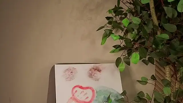Nikki_Mi1k - make an imprint on a painting