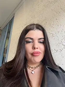 AmelliaDiamond - Slup naked pussy +boob