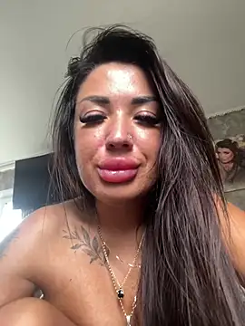 RuslanaXX - Make me squirt