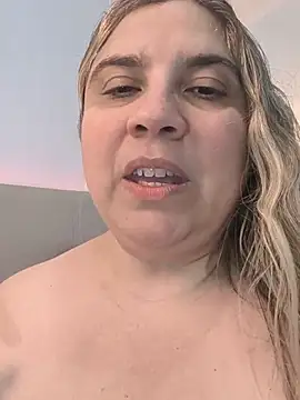 MissMaria - TEASE ME