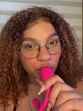 KendyLove_ - Dildo in pussy