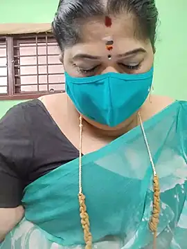 Tamil-mayasri - ass flash
