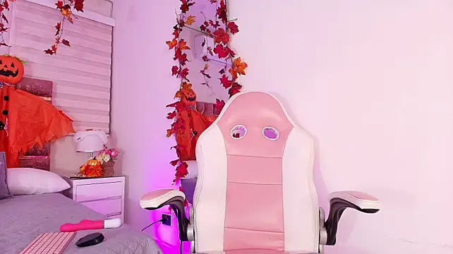 Amanda_klaire - Put your fingers in your sweet pussy 👿